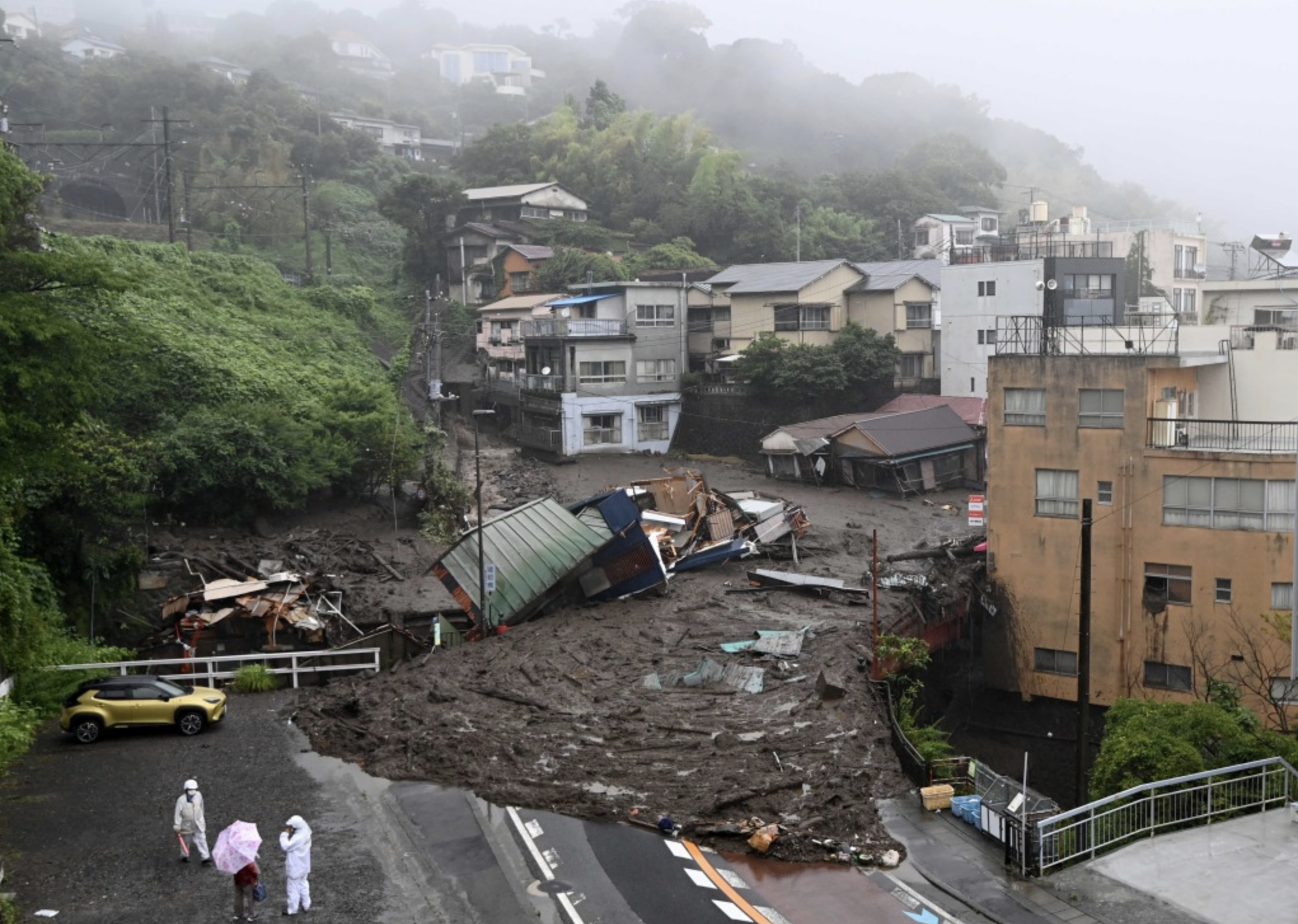 熱海 土砂崩れ